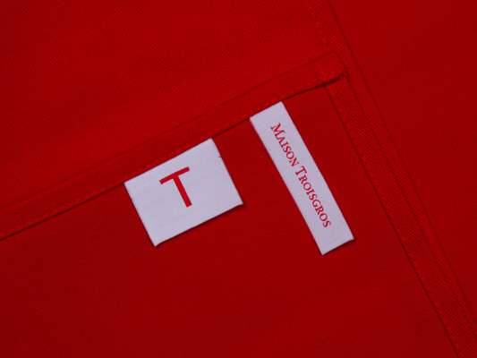 torchon couleur paprika Ich&Kar pour La maison Troisgros